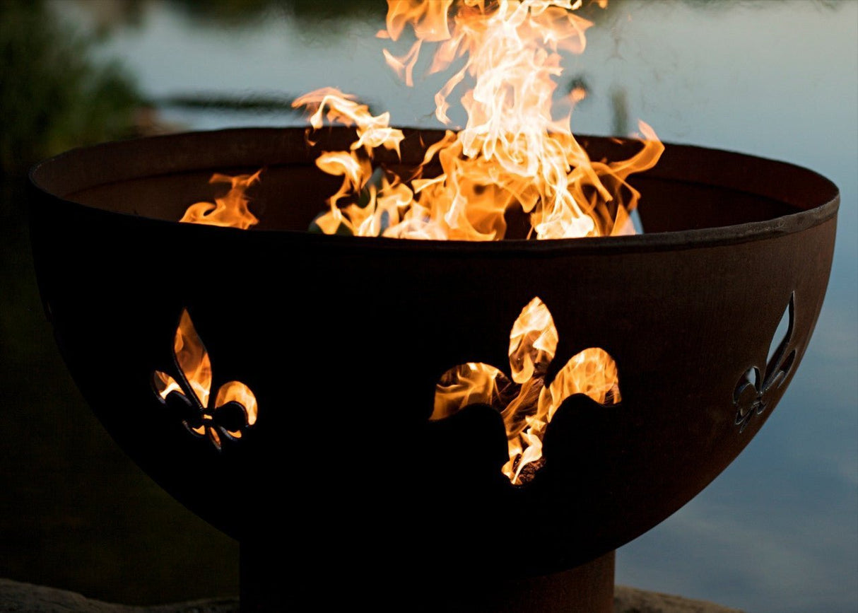Fleur de Lis Fire Pit - Viva Alfresco